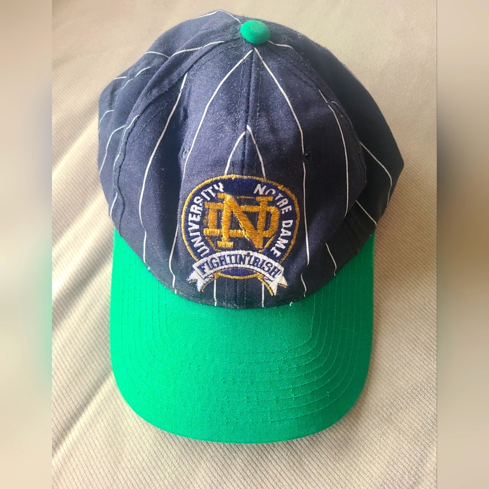 Starter Retro 90s Notre Dame Hat - Pre-owned